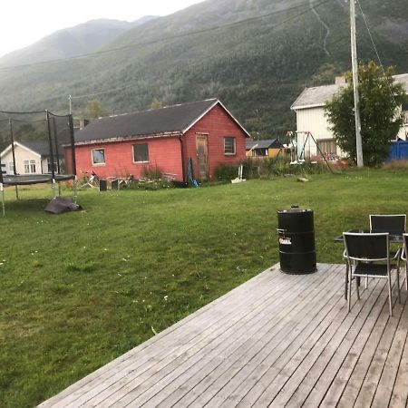 Ferienwohnung Anton Antonsensveg 18 Northern Aurora Budget Olderdalen Exterior foto